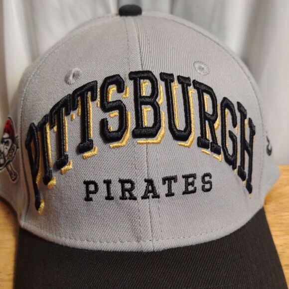 New Era 39Thirty Pittsburgh Pirates M/L Stretchfit Hat - NWOT - Picture 2 of 8